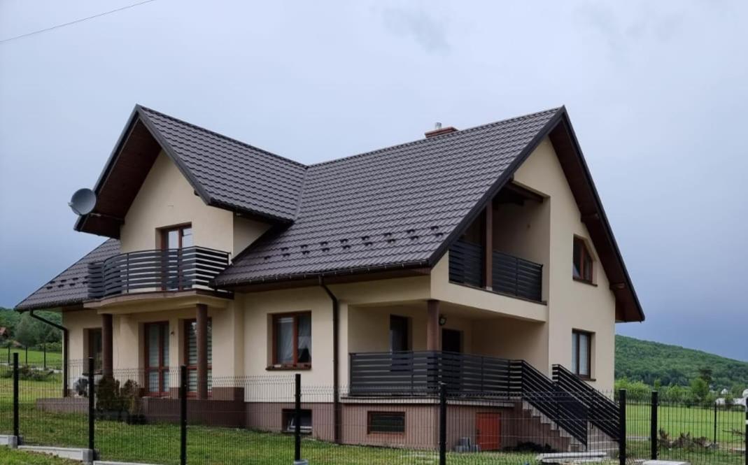 Dom w górach - Housity