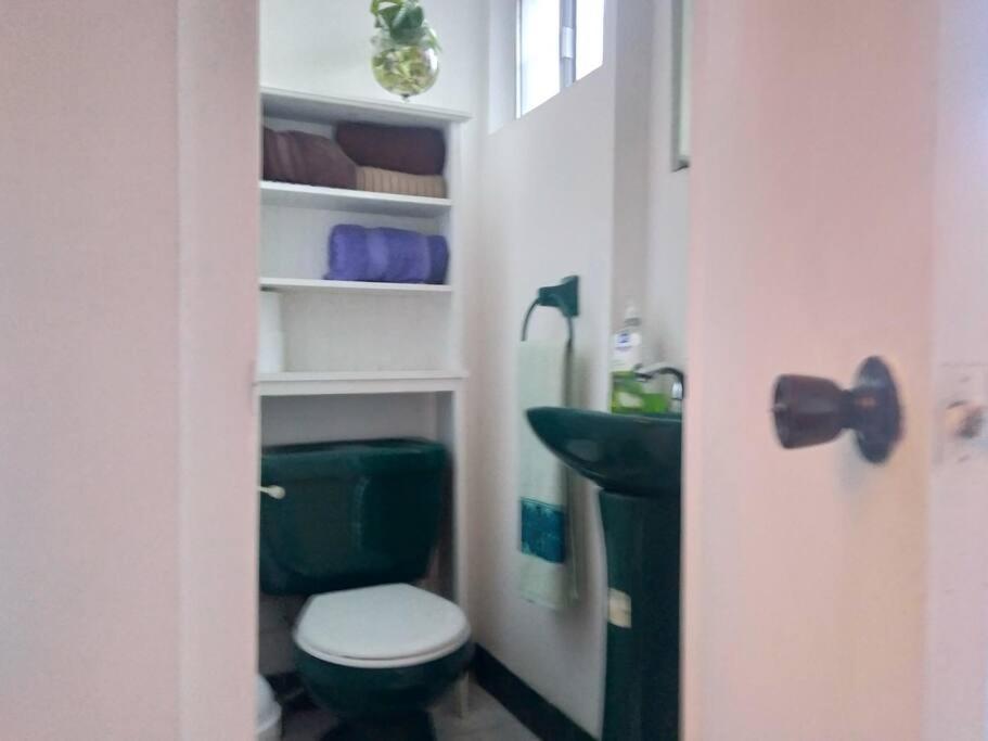 APARTAMENTO ZONA PRIVADA Y TRANQUILA CON ALBERCA - Housity