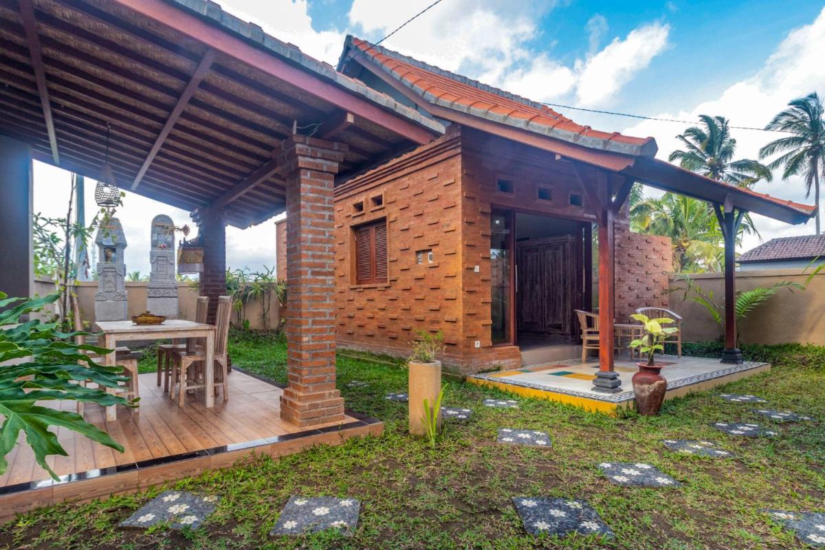 Buruan Sari Villas by AGATA - Housity