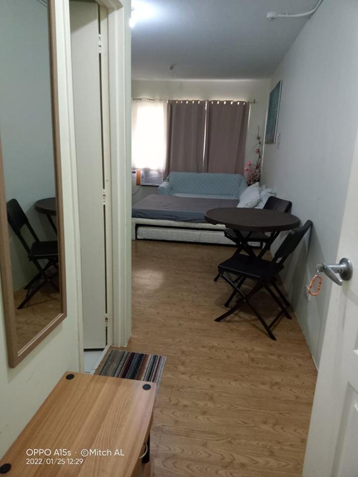 Studio Unit in Sanremo Oasis, Cebu City - Housity