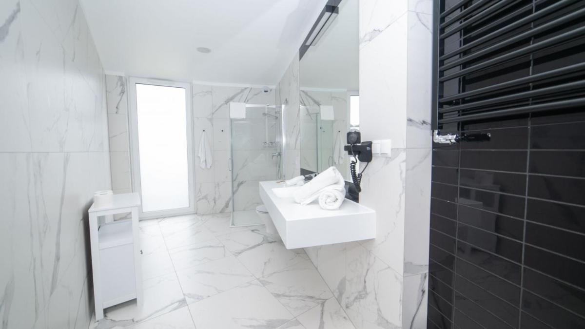 Apartament Bellavue w Czarnej Perle - Housity