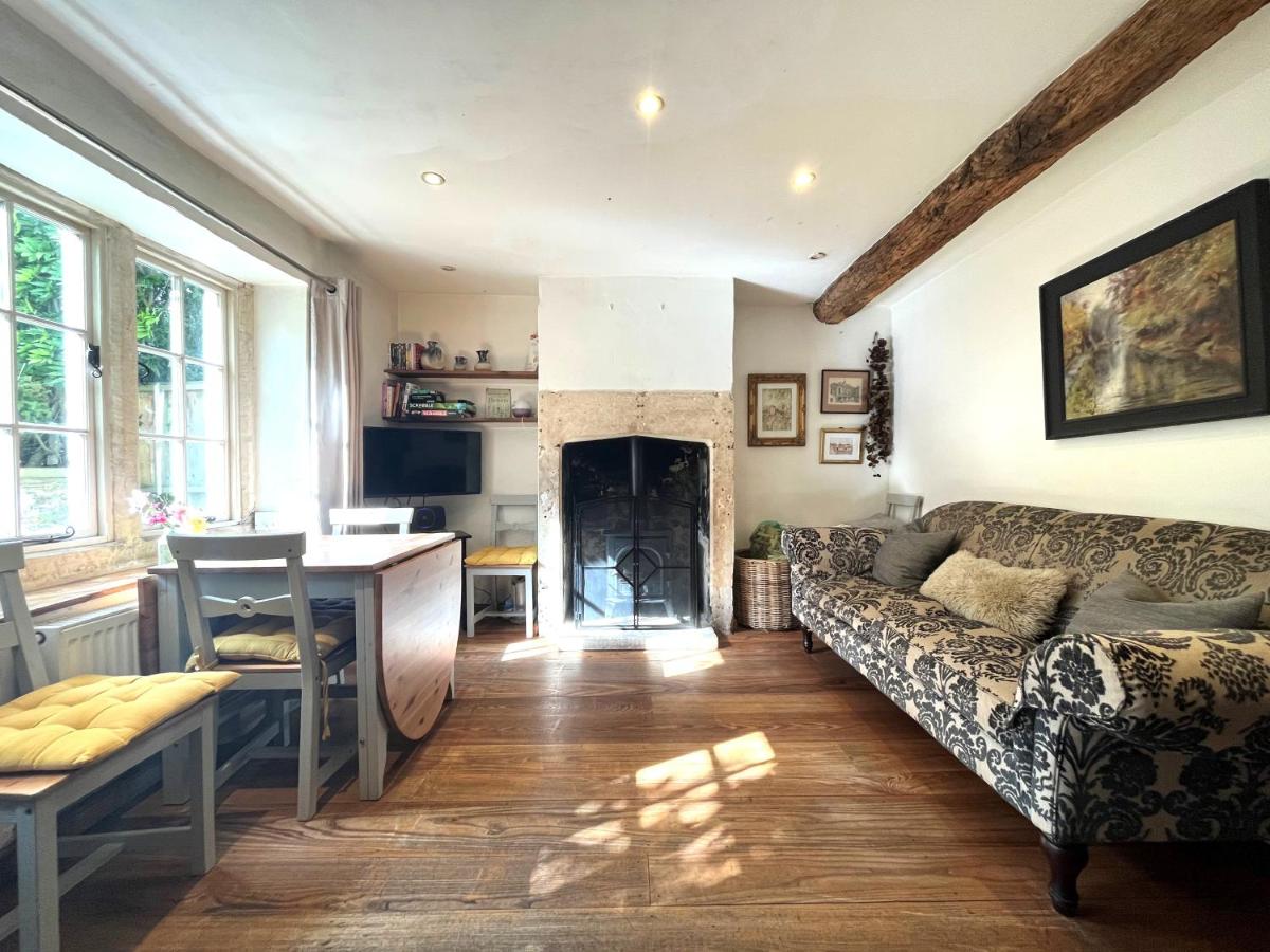 Bath Road Holiday - Housity