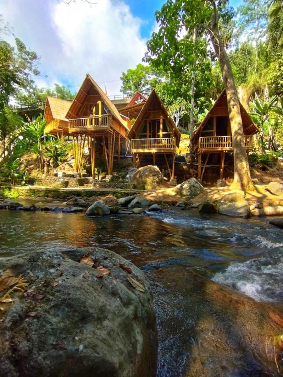 Aksha Riverside Ubud - Housity