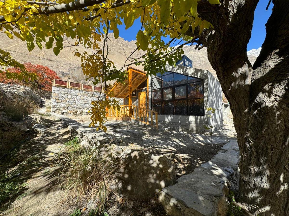 Hiraya Resort Hunza - Housity