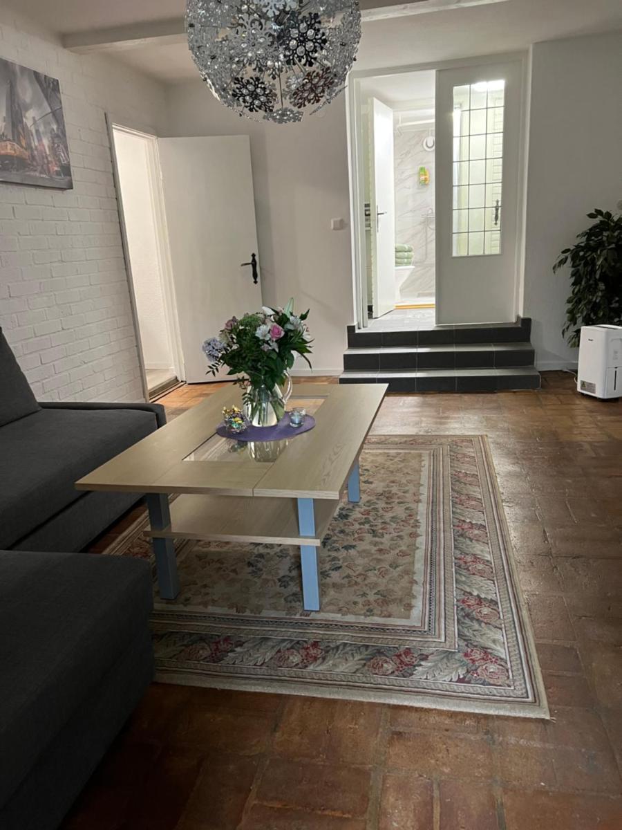 Lugnt och centralt läge - Housity