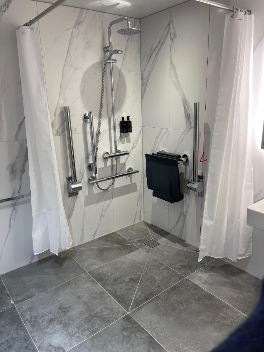 The Landing Hotel - Housity