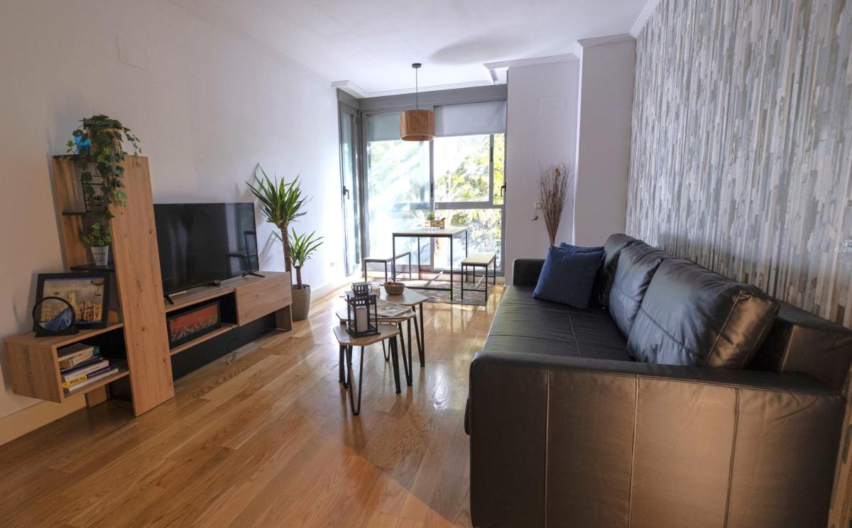 Precioso apartamento céntrico en Madrid con posibilidad de Parking - Housity