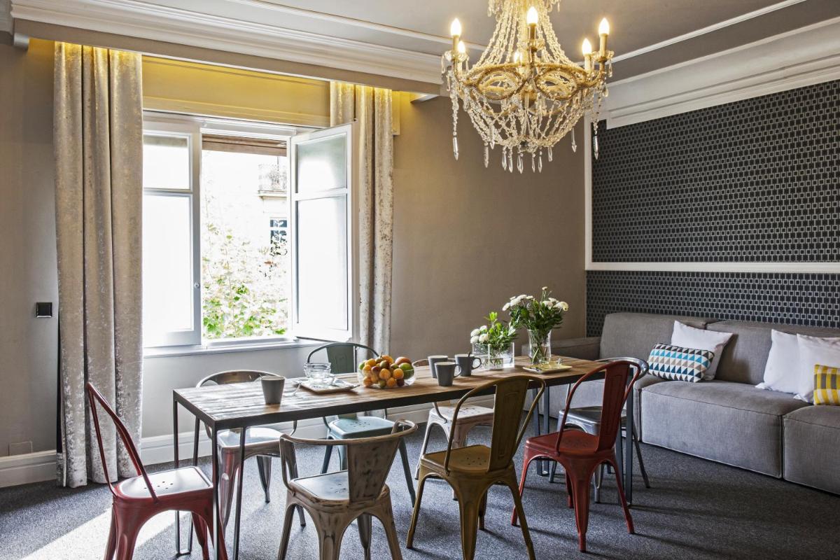 AinB B&B Eixample-Muntaner - Housity