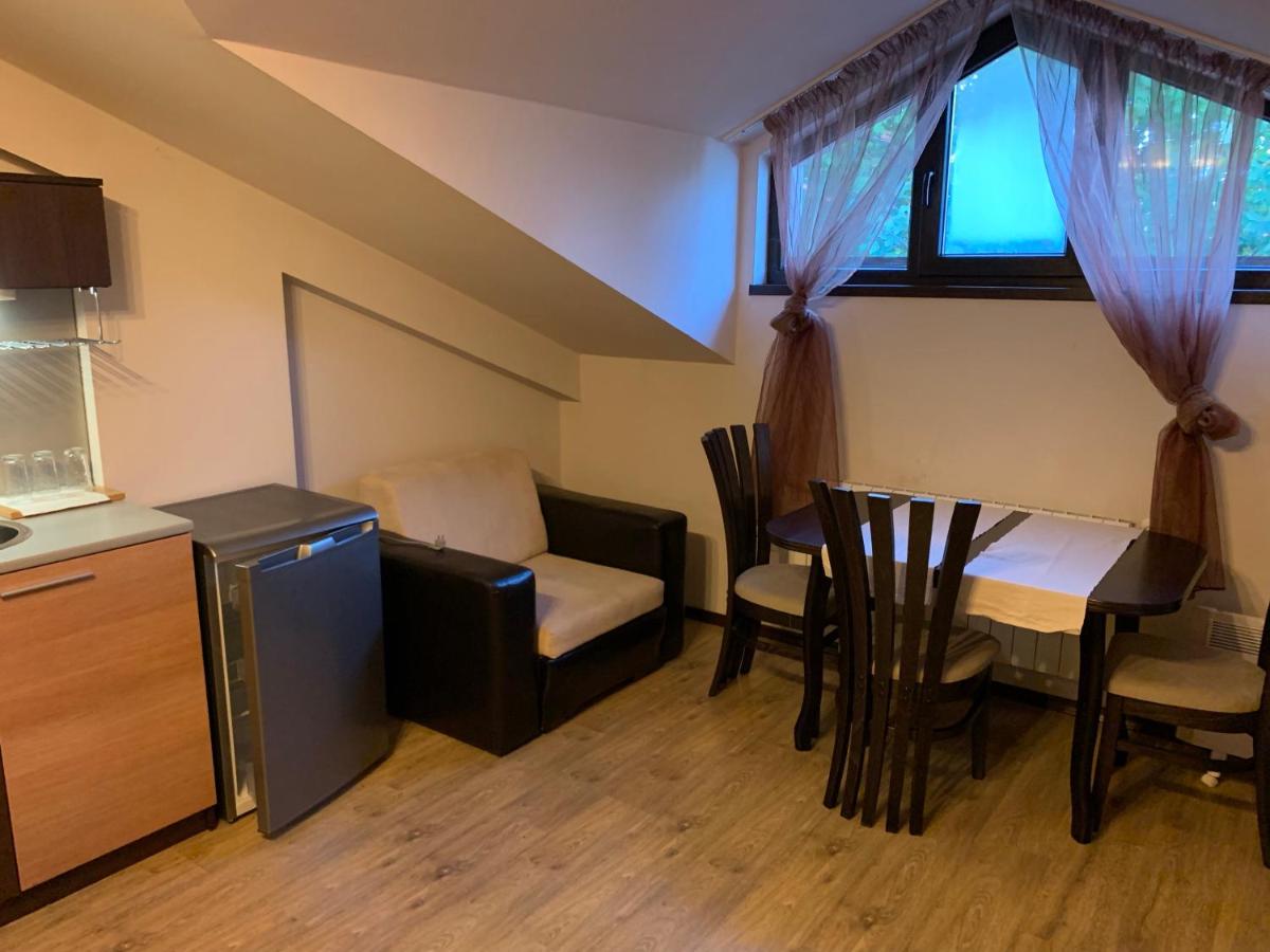 Suitetrails - Apartments in Alexander complex