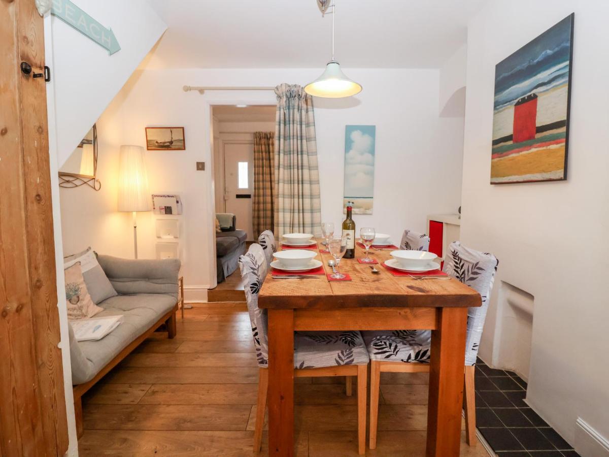 Holmleigh, Aldeburgh - Housity