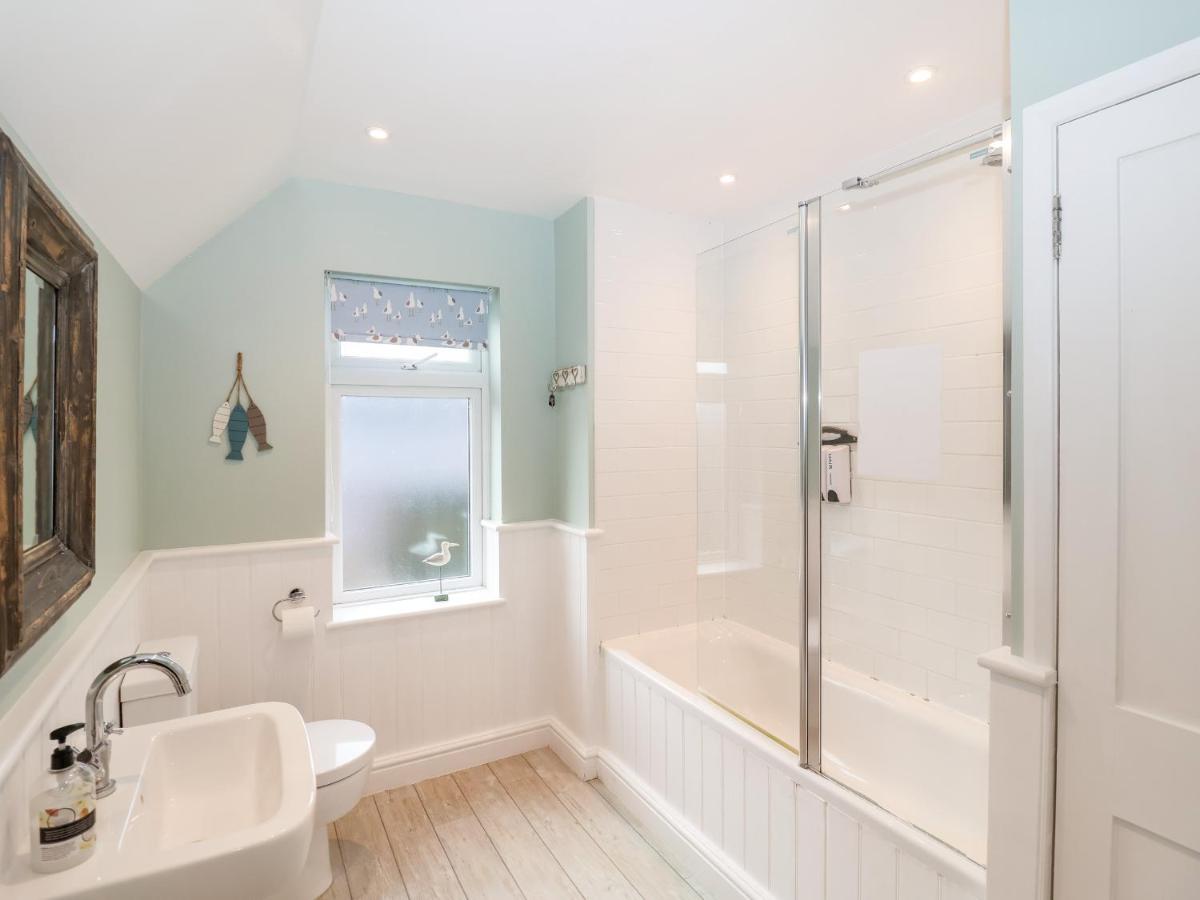 Holmleigh, Aldeburgh - Housity