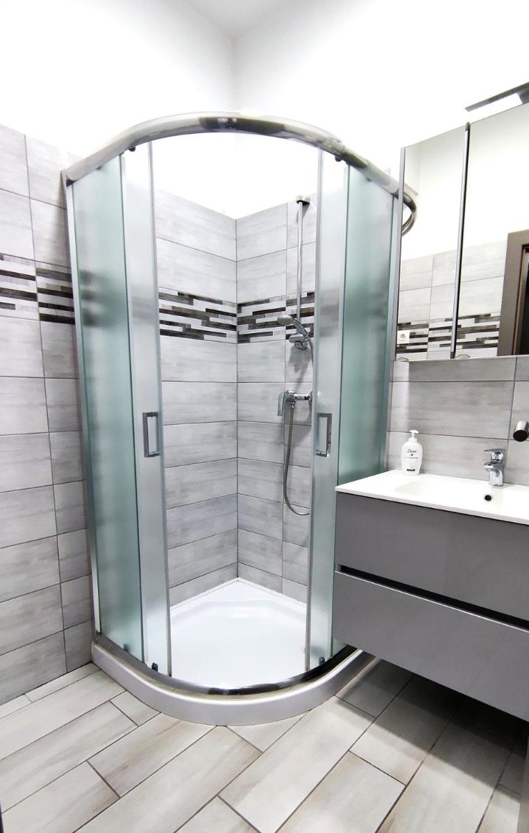 Trika Apartman - Housity