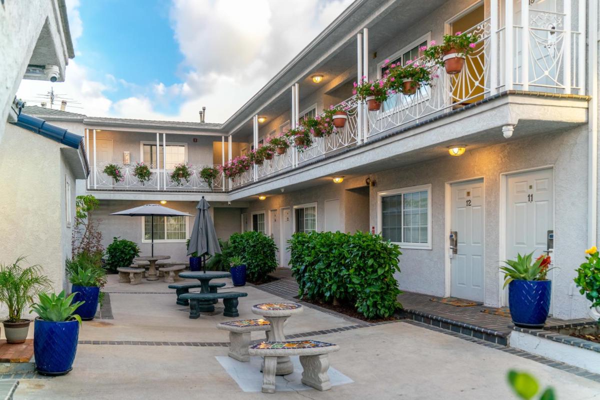 Ocean Park Inn - Housity