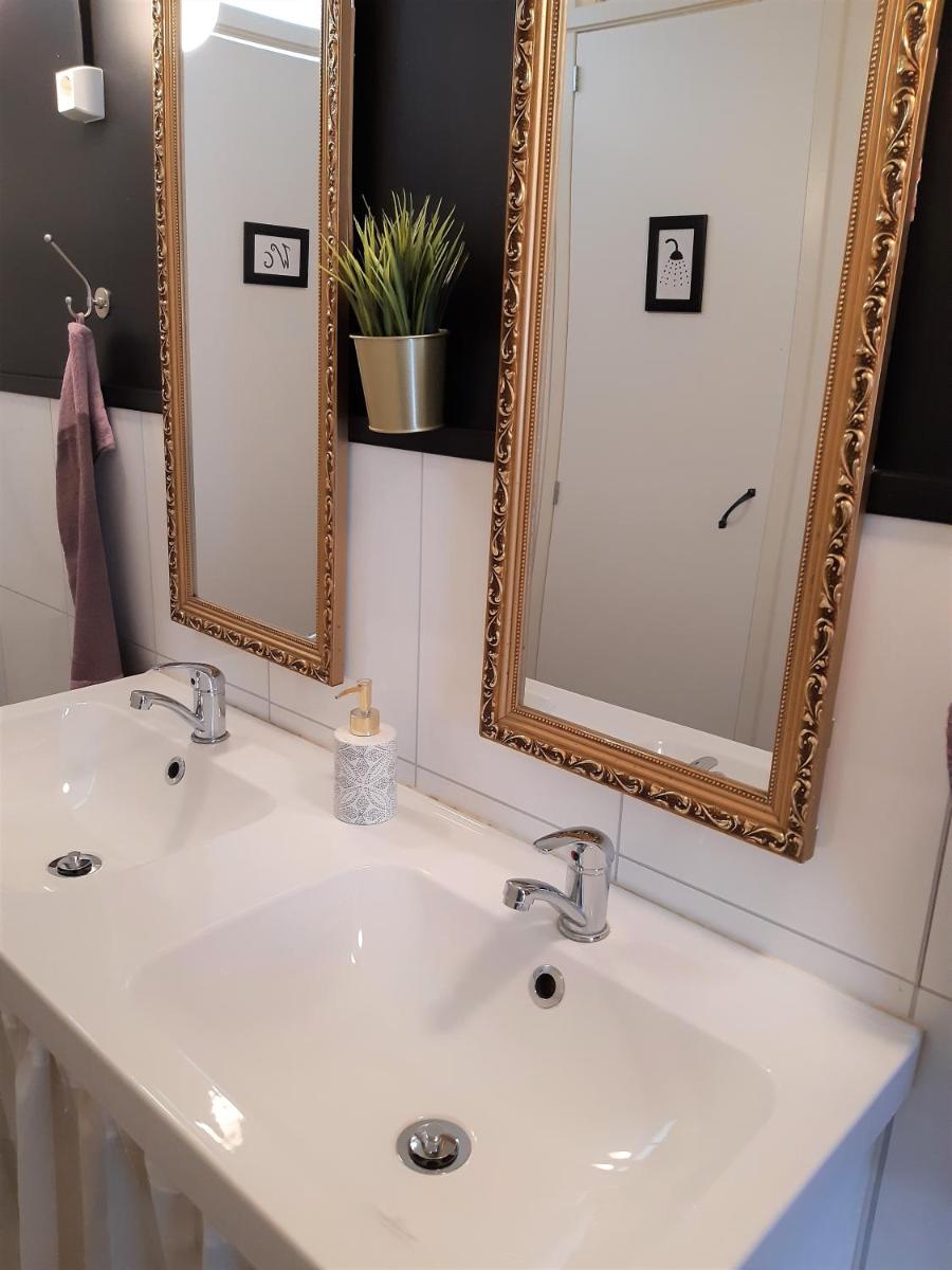 Suitetrails - Wanha Neuvola Guesthouse & Apartment