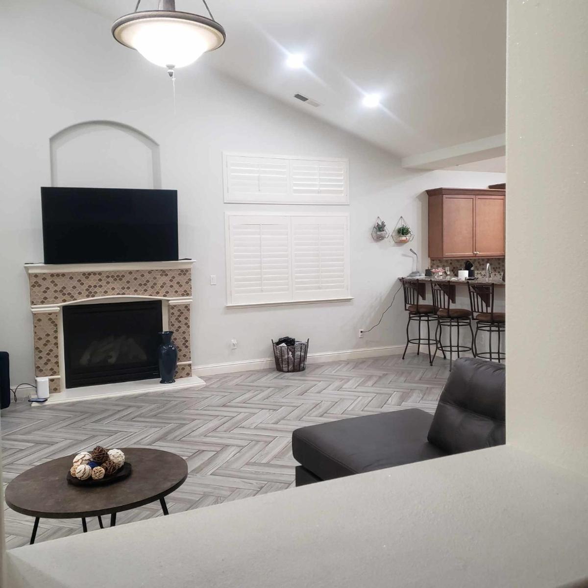 Woodward Park Cozy 3 Bedroom 2 Bathroom Home - Housity