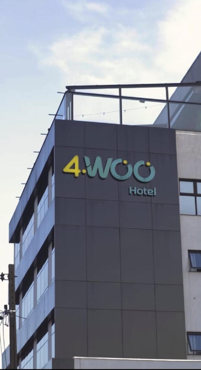 4WOO - Housity