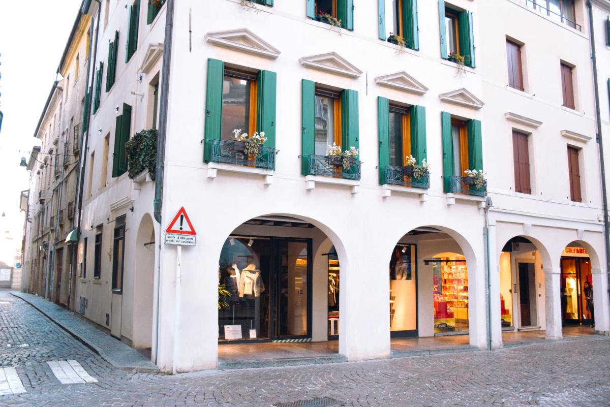 Suitetrails - [Duomo Luxury Home * * * * *] San Paolo Cathedral