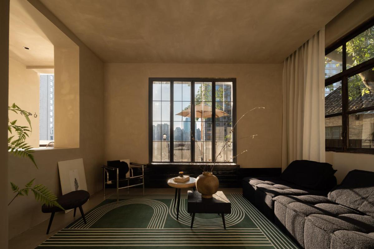 Black and White B&B - Housity