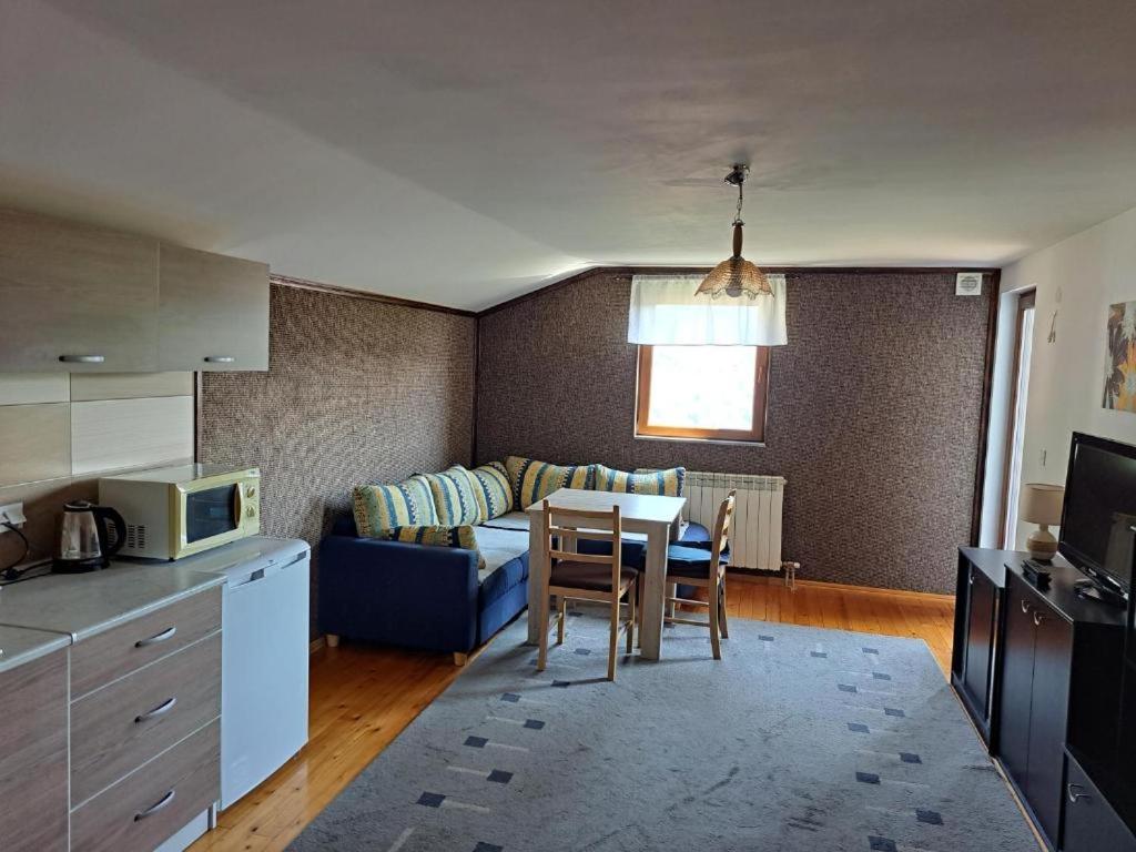Apartman Stari Travnik - Housity