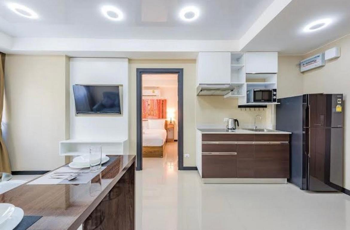 Modern MBC condo near the beach - Housity