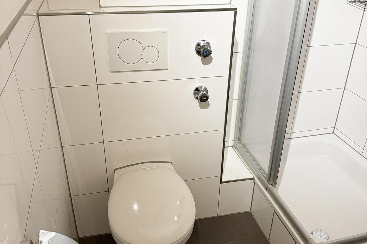 Suitetrails - One Room Apartment in Bergisch Gladbach