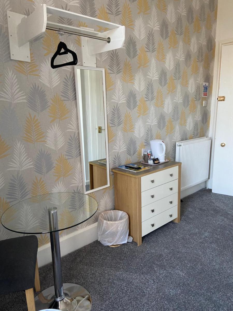 Belhaven Private Hotel - Housity
