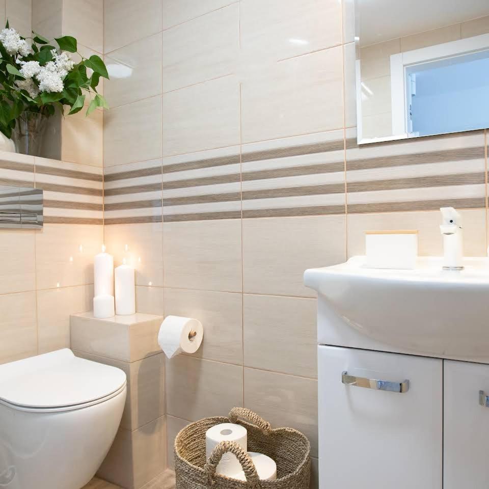 Relax place & restaurant - Housity