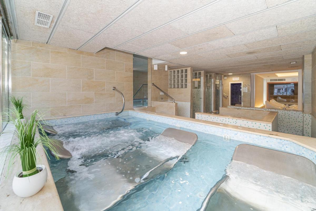 Imagen de la galería de Ferrer Janeiro Hotel & Spa, en Can Picafort
