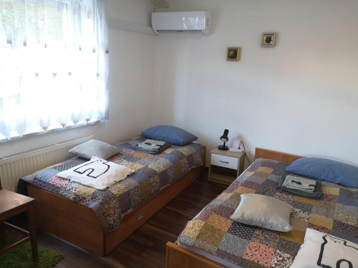 Small house in Celje - Housity