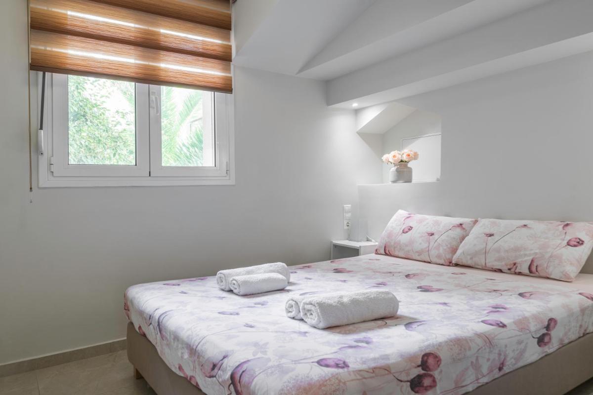 Suitetrails - NEON Apartment, modern, high quality, central Apt, Heraklion City