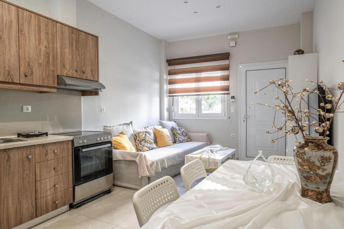 Suitetrails - NEON Apartment, modern, high quality, central Apt, Heraklion City