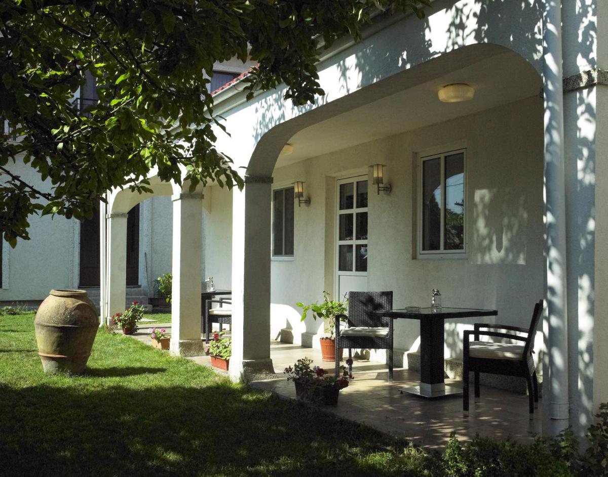 Vila Caviar - Housity