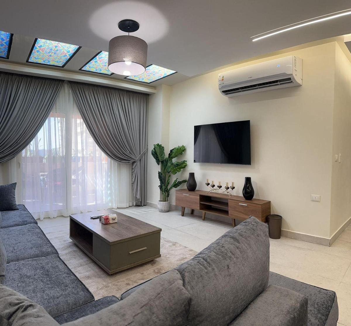 Zahra Apartment - Housity