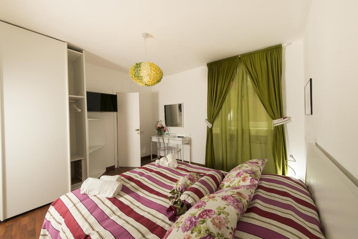 IL PODESTA' affittacamere - Housity