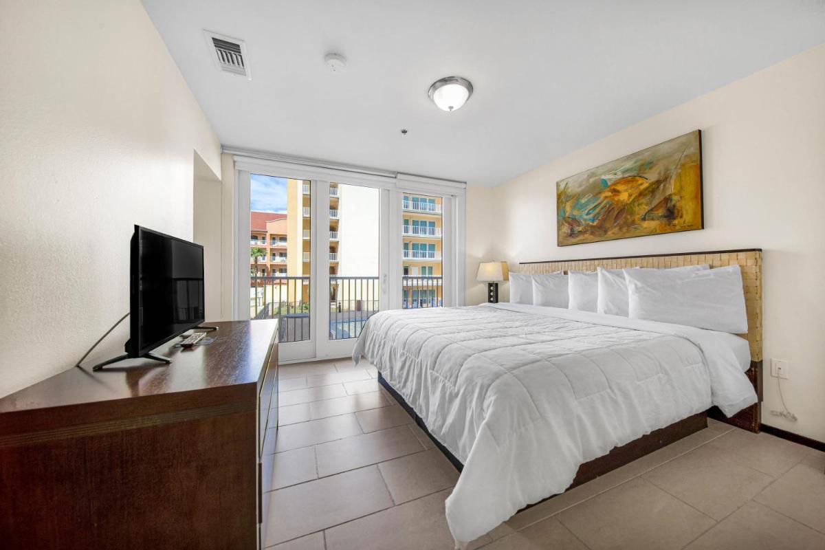 Peninsula Island Resort & Spa - Beachfront Property at South Padre Island - Housity