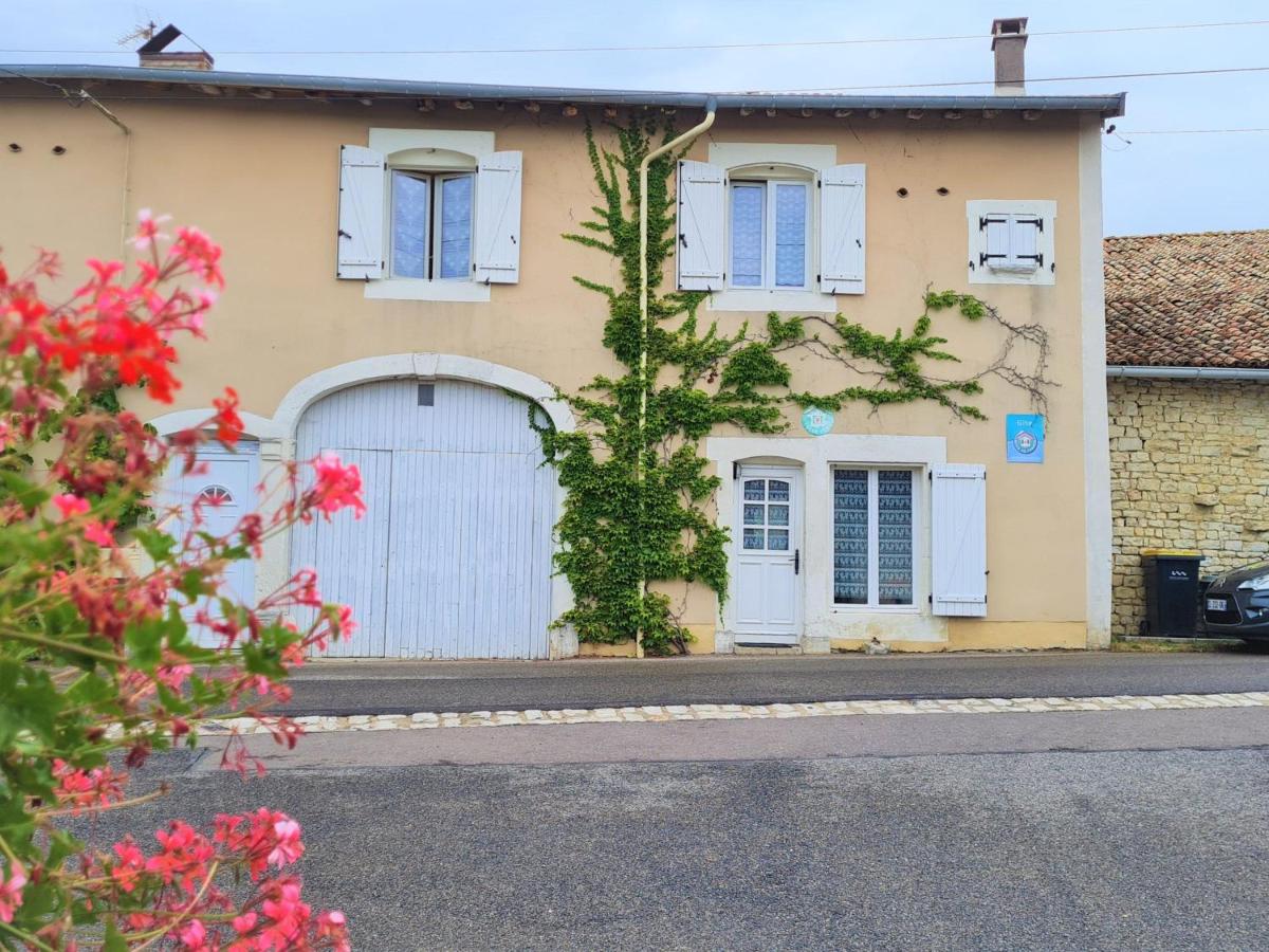 Maison spacieuse et confortable avec terrasse et jardin, idéale pour famille ou entreprise - FR-1-585-29 - Housity