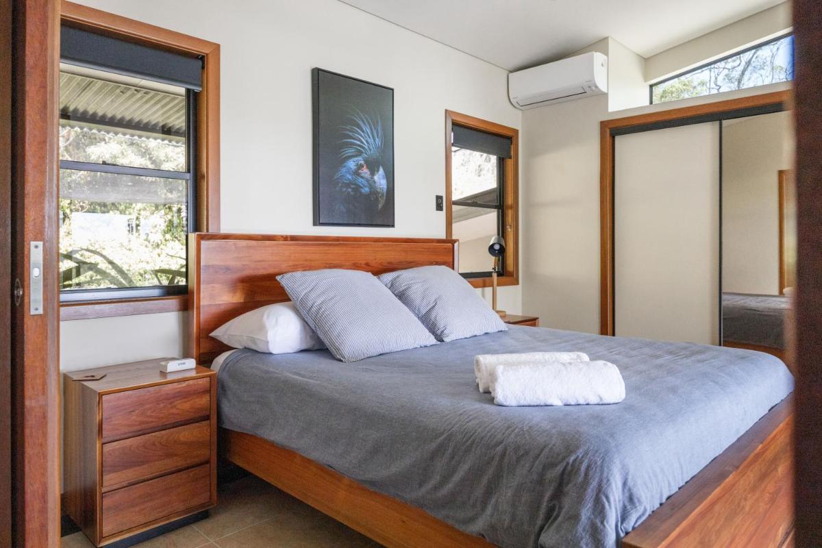 Suitetrails - King Parrot Retreat - Opulent Oasis Exclusive Getaway for 9