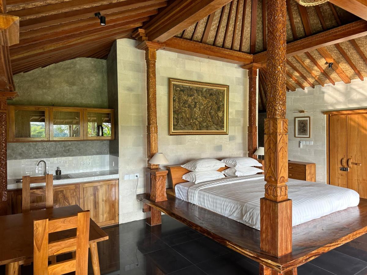 Suitetrails - GRIYA KCB VILLA