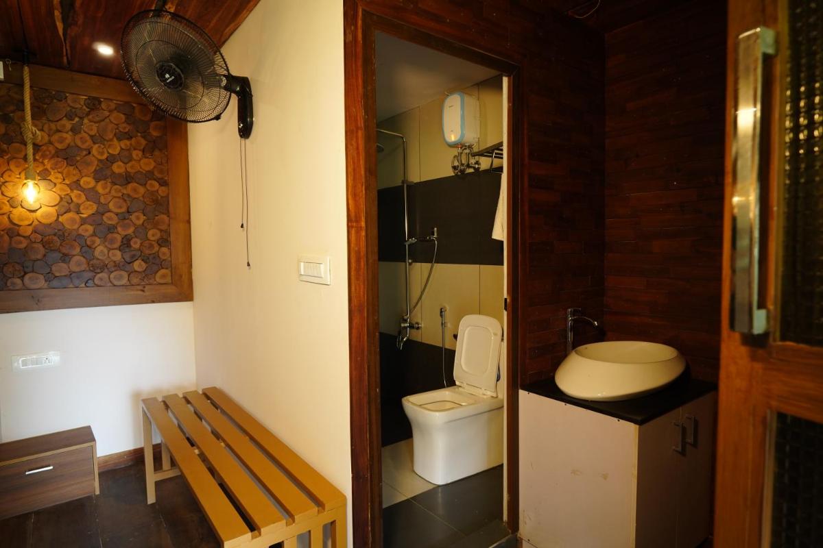 The Tree Organic Farm and Stay - Non Alcoholic Property - Housity
