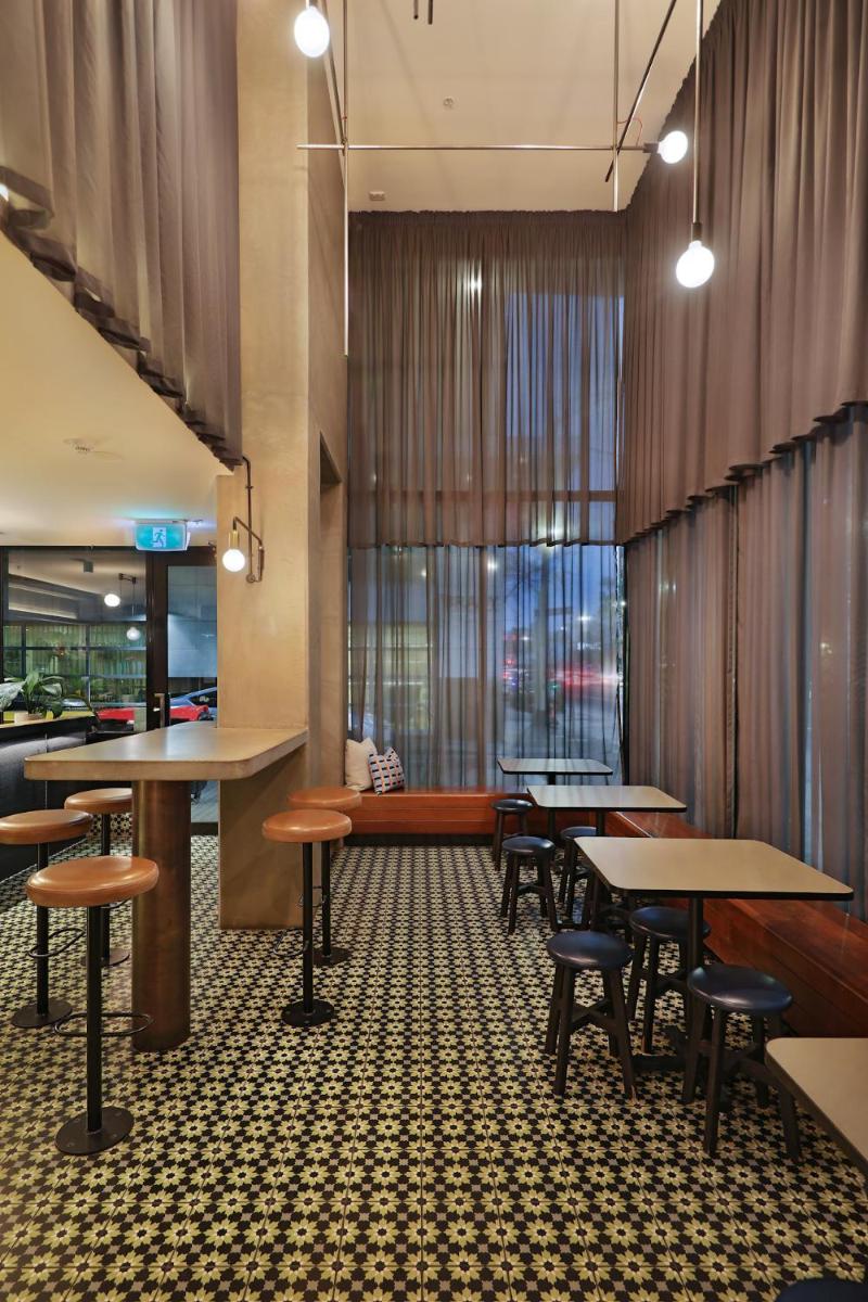 The Canvas Apartment Hotel - Housity