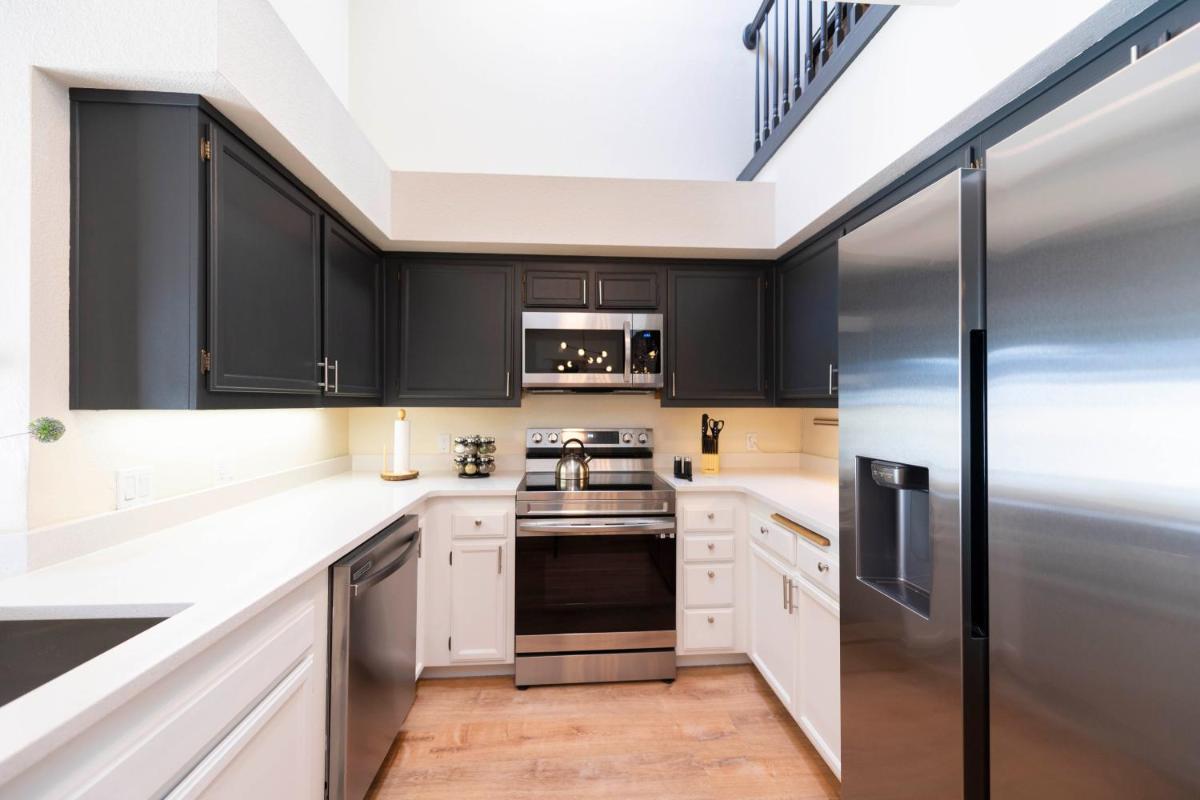 Fairway Nine 4369 - Updated Condo in the Heart of Elkhorn Resort - Housity