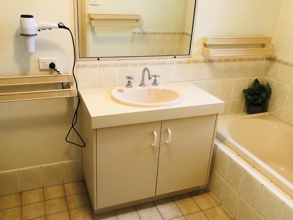 Suitetrails - API Busselton Seaside Escape Apartments