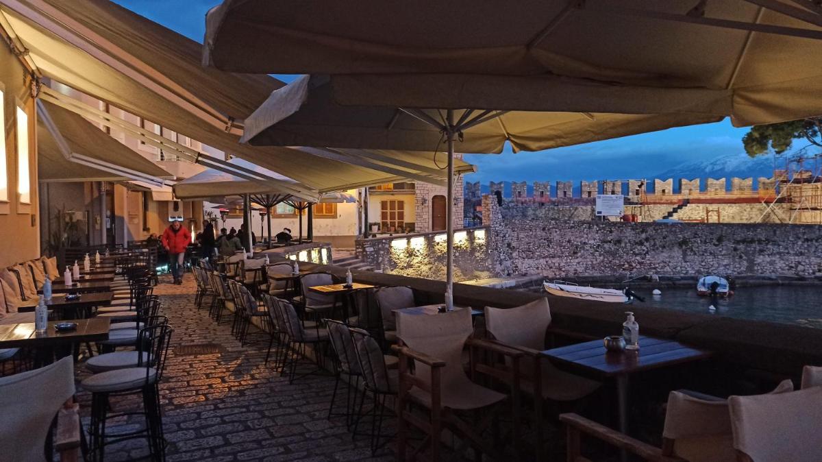 Nafpaktos cottage by the sea for travelers and dreamers! - Housity