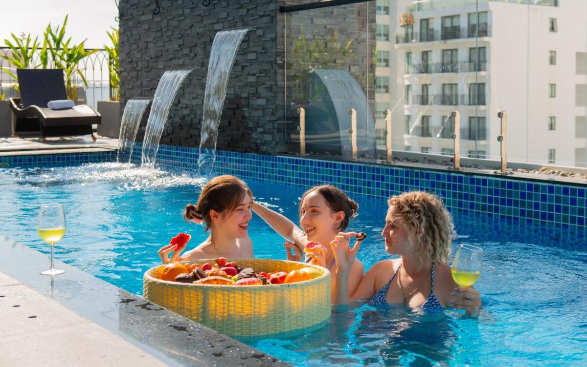 Aaron Boutique Hotel - Housity