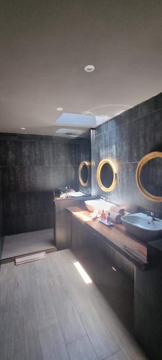 The Highlander Hotel Dullstroom - Housity