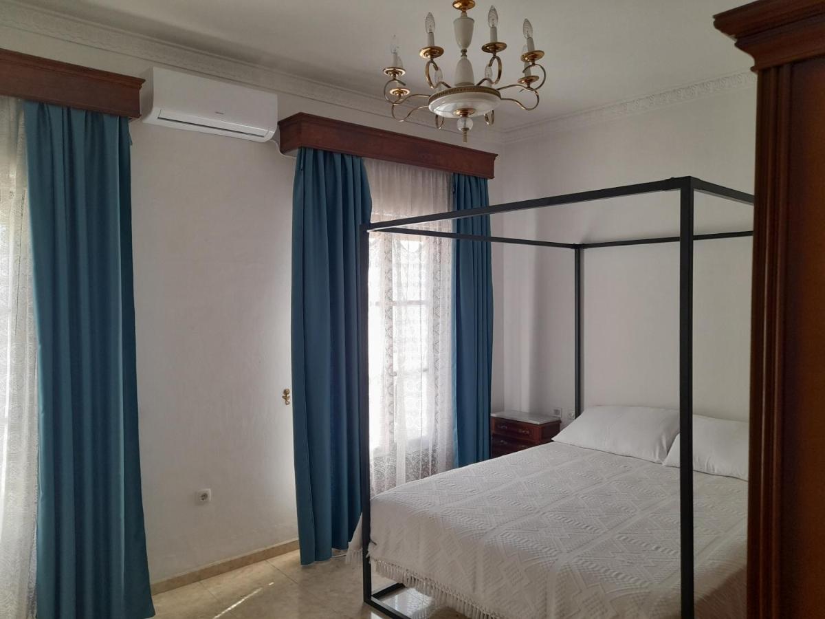 Apartamento Corredera - Casa Andaluza en Centro Histórico - Housity
