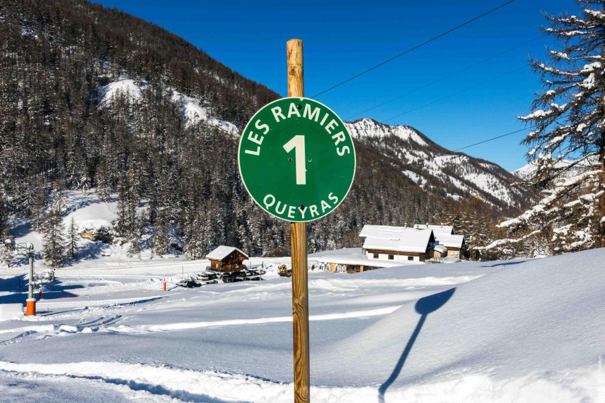 L'établissement Hotel Spa L'Equipe en hiver