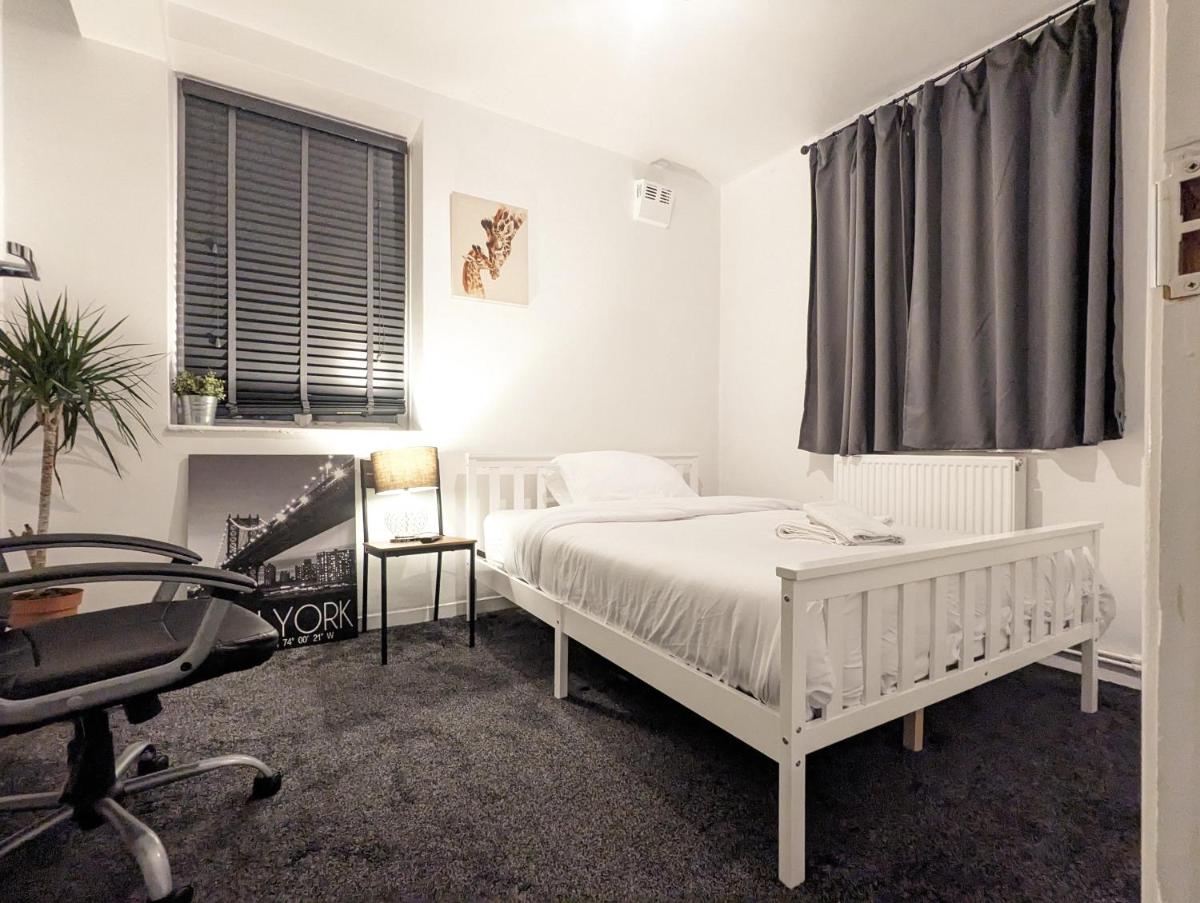 Bow Rooms - London - Housity