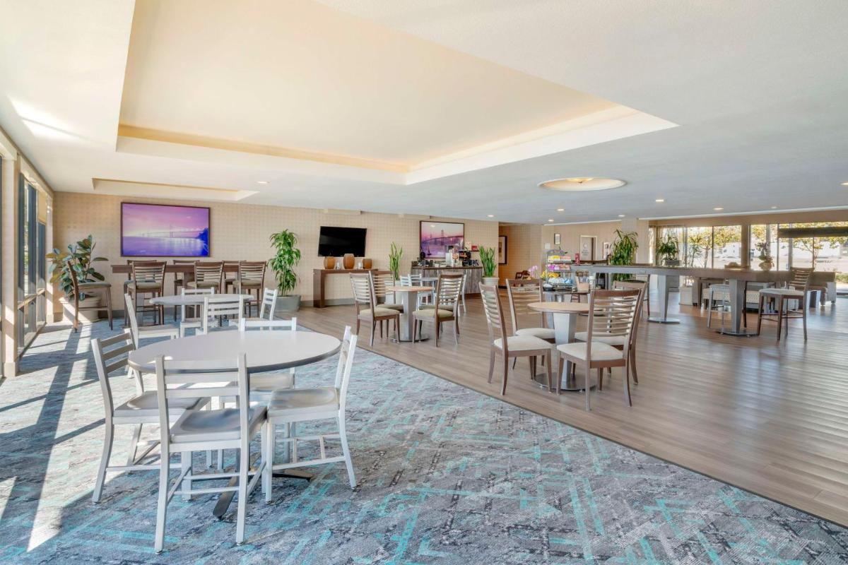 Best Western Plus Bayside Hotel - Hizvo