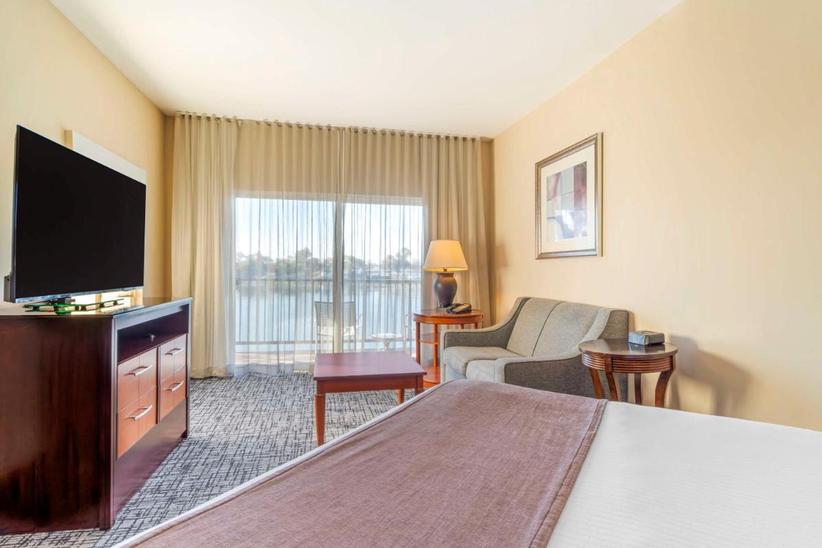 Best Western Plus Bayside Hotel - Hizvo